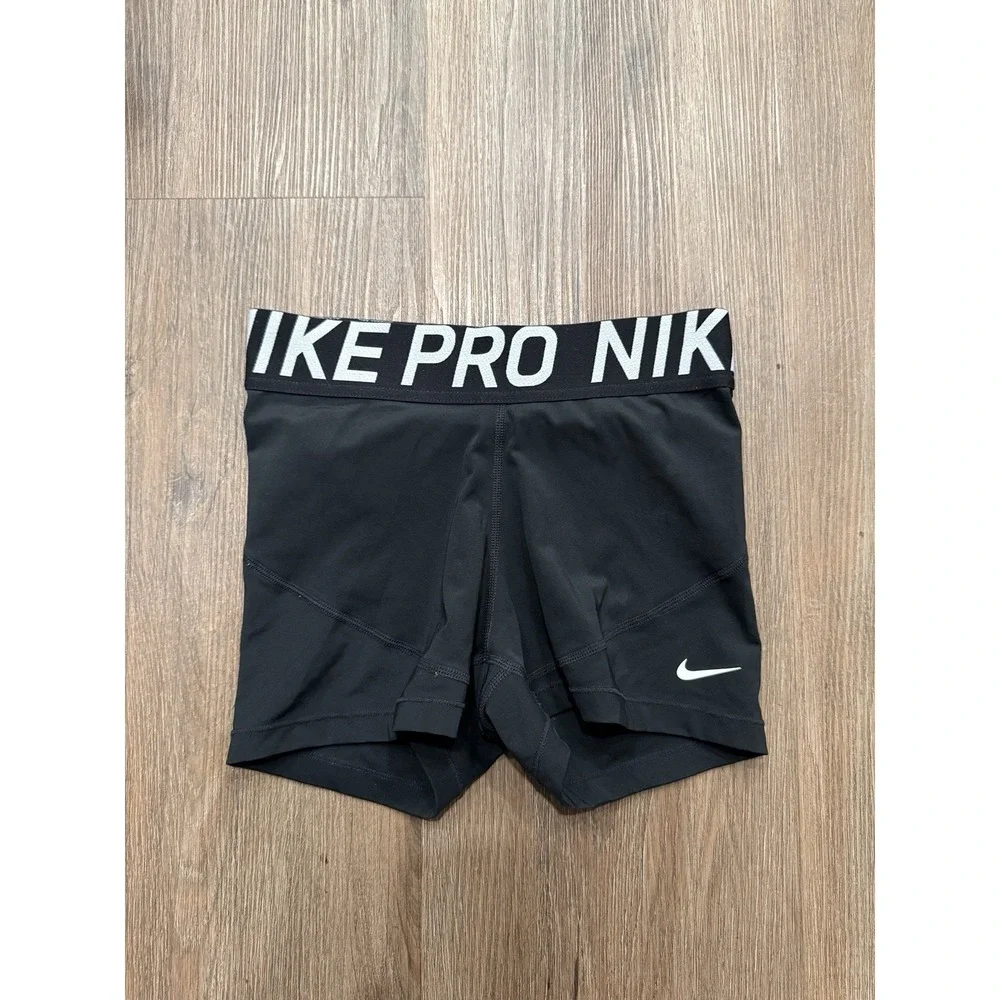 Nike Pro Shorts Black Women's Medium 3 Inch Compression Biker Short - Picture 1 of 7